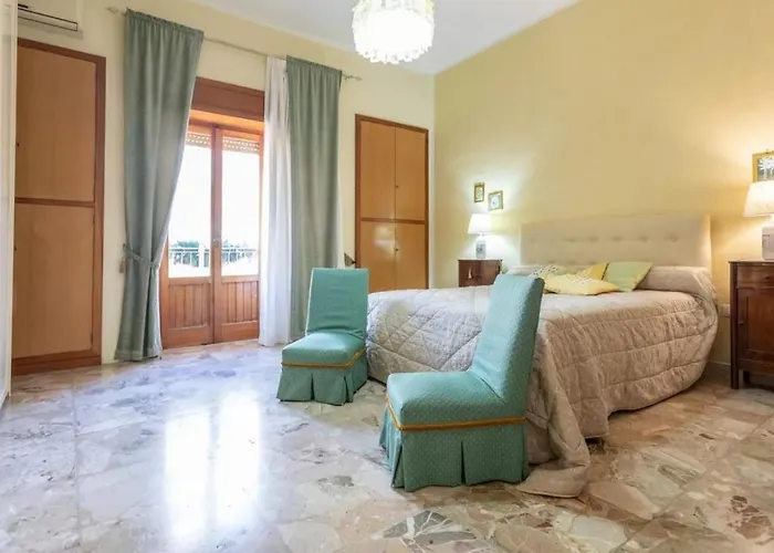 Апартаменти Maison Amelie Boutique *